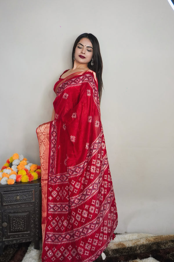 Lable mishwa presents self jacquard in  kashmiri print saree