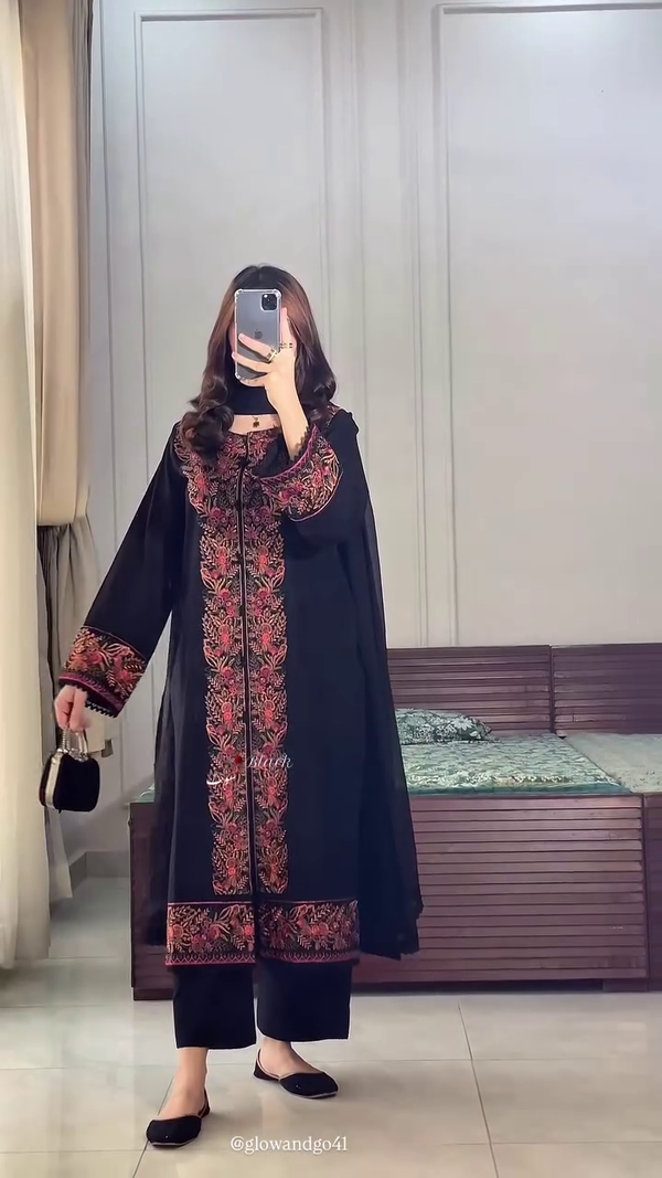 Zannat black resham thred embrodairy pakistani suit set